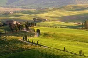 亚马尔、拉什福德闪耀友谊赛，巴萨7-3大胜首尔FC，巴萨对皇家马德里首发